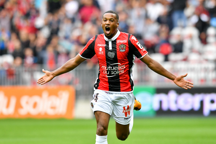 Westham-united-buy-Alassane-Plea-27m